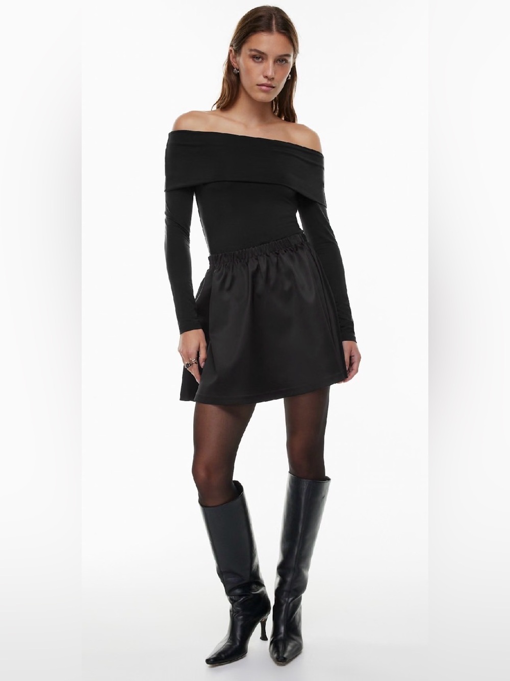 Aritzia Wilfred Scarlett Black Satin Bubble A Line Mini Skirt Size S